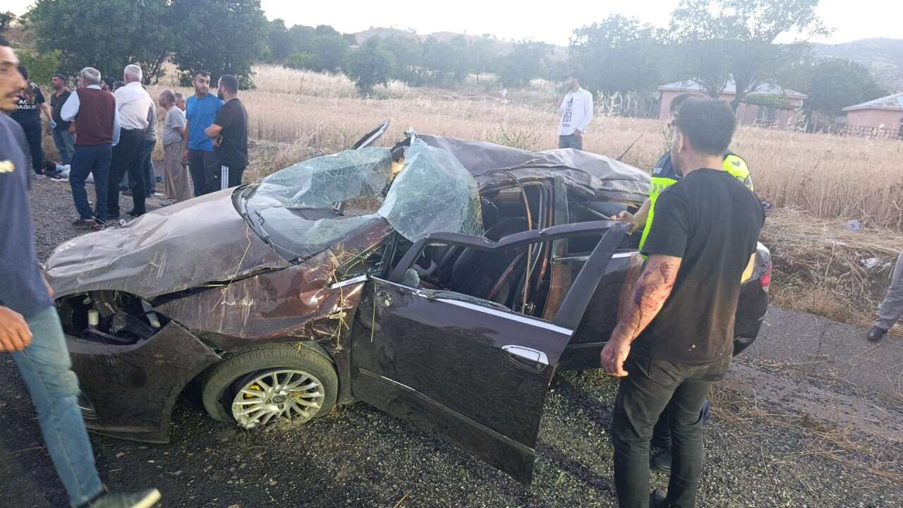 Feci kaza bir aileyi parçaladı! Anne ile 3 yaşındaki oğlu öldü 6